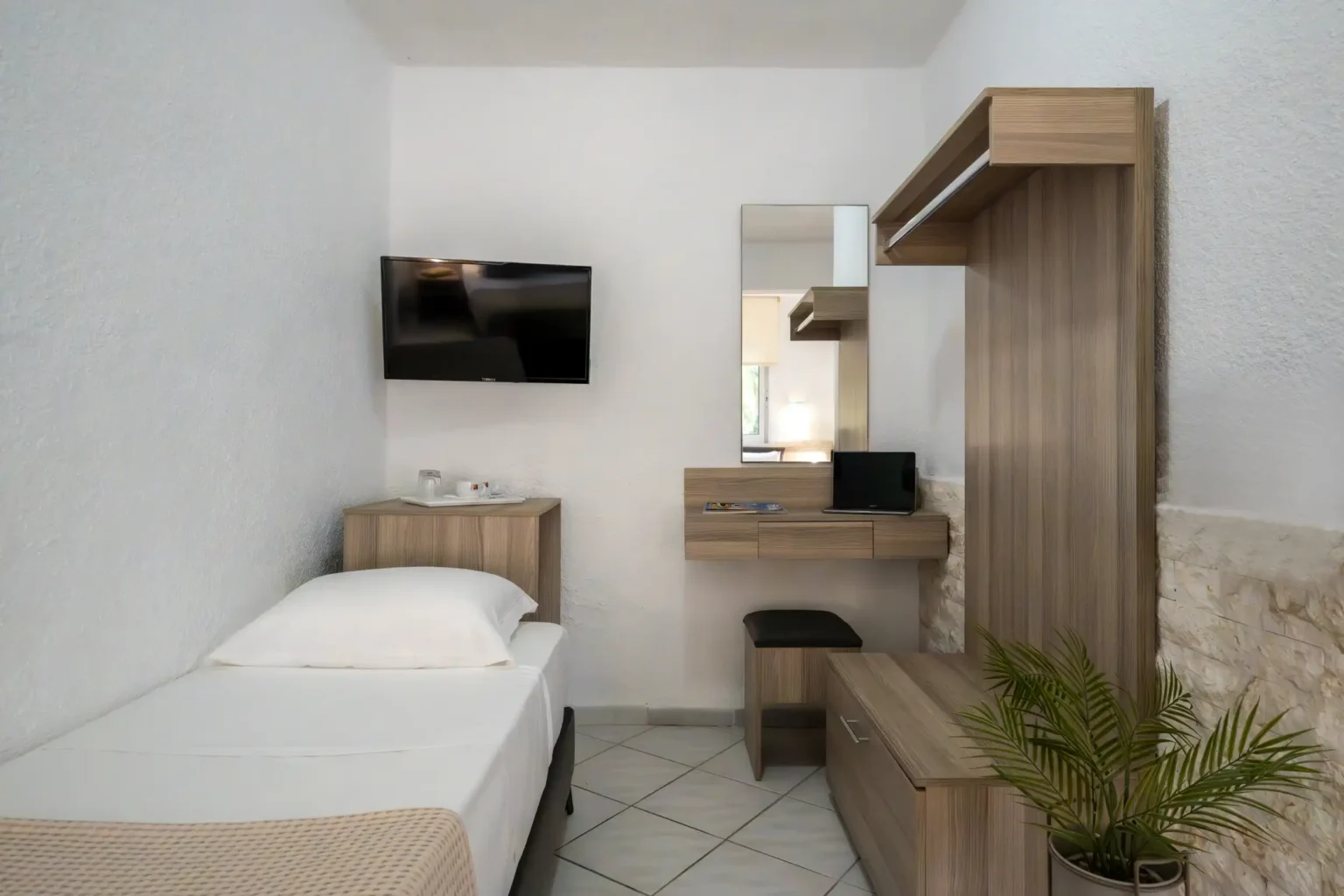 Standard Triple_Palma_Village (3)